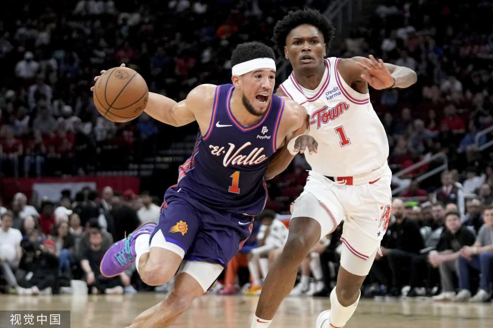 了当今足坛 了当今足坛