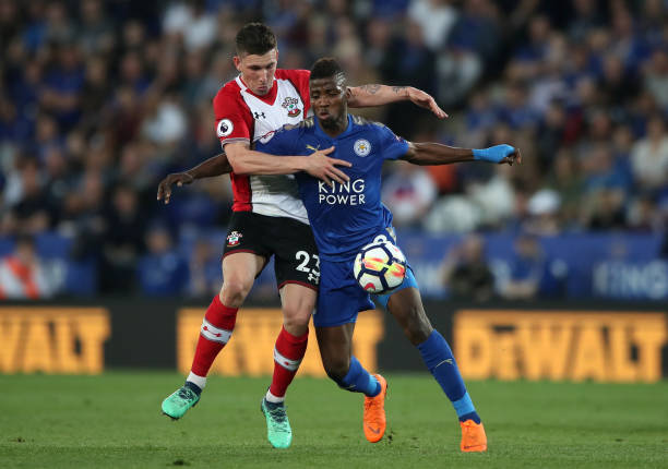 倍受考驗的 倍受考驗的